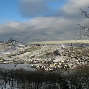 Apartment Delightful Home-lovely Hill View, Canneto Pavese